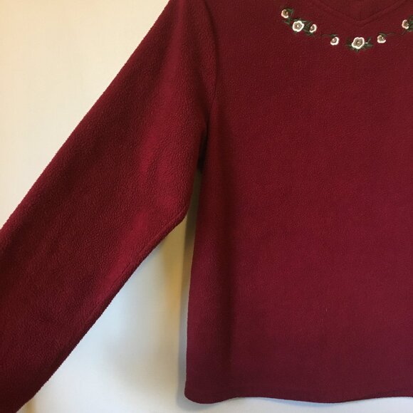 Carroll Reed Red Embroidered Fleece Pullover - Picture 7 of 16